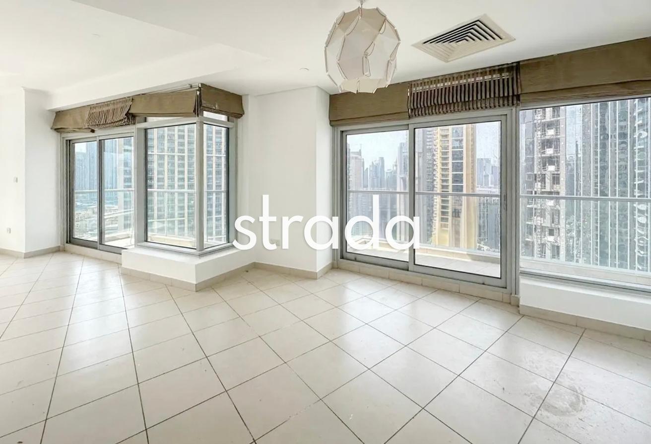 Spacious | Downtown Views | Mid floor photo 6