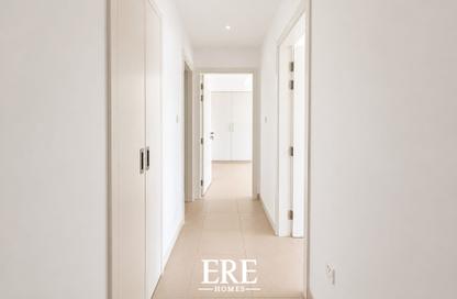 Apartment - 2 Bedrooms - 2 Bathrooms for rent in Hayat Boulevard 1A - Hayat Boulevard 1 - Hayat Boulevard - Town Square - Dubai