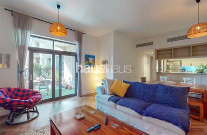 Apartment - 2 Bedrooms - 3 Bathrooms for sale in Travo Tower B - Travo - The Views - Dubai