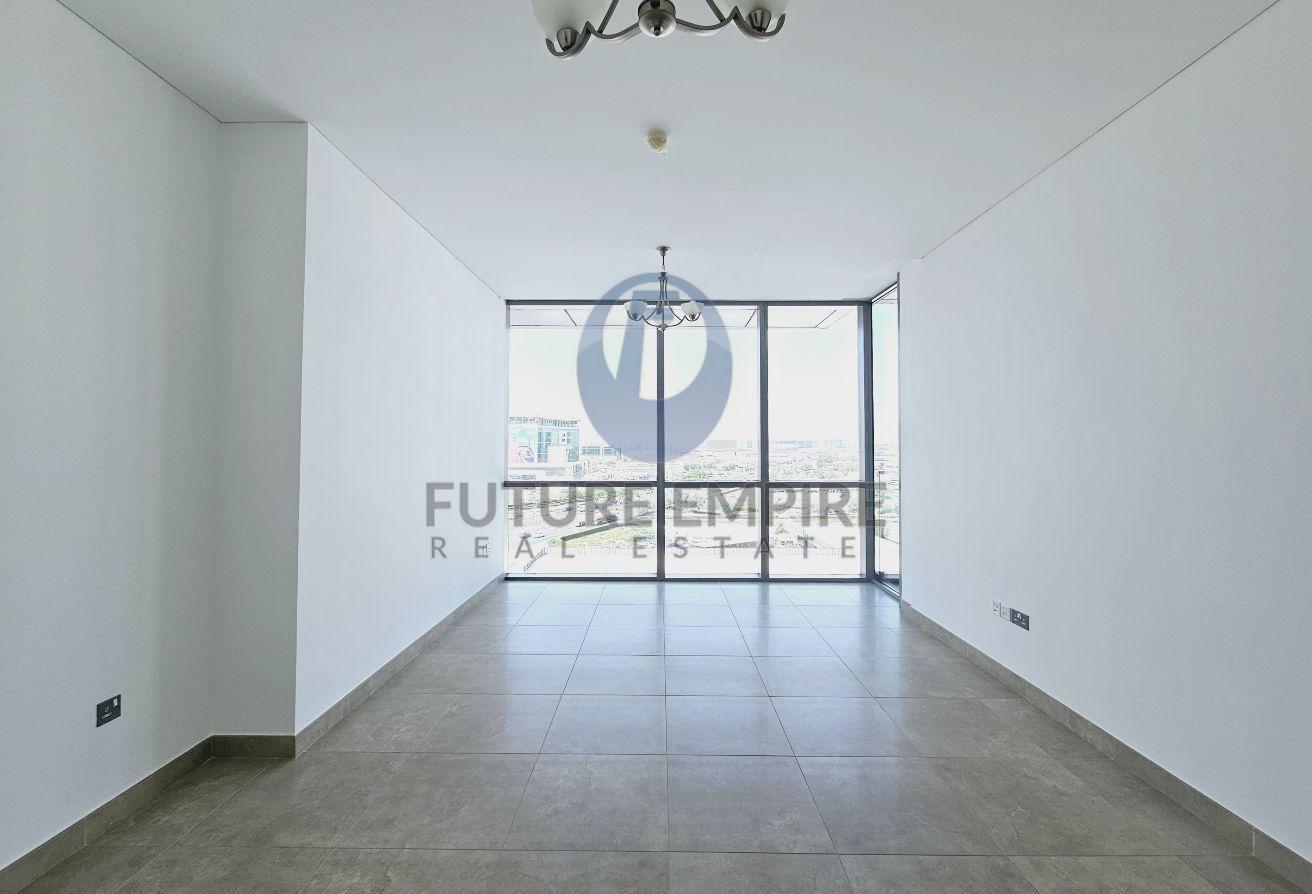 1 MONTH FREE | Luxurious 2BHK + Laundry | Gym Pool photo 4