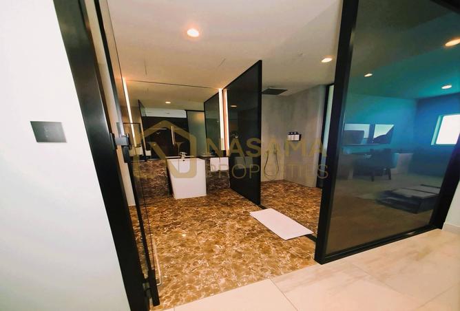 96954667 - Property Image 3