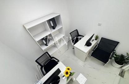 Office Space - Studio - 1 Bathroom for rent in Reem Residency - Al Karama - Dubai