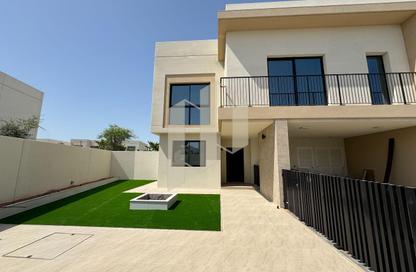Duplex - 4 Bedrooms - 6 Bathrooms for rent in The Magnolias - Yas Acres - Yas Island - Abu Dhabi
