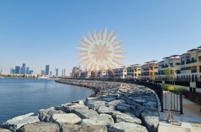 Villa - 3 - 4 for rent in Sur La Mer 2 - Sur La Mer - Jumeirah 1 - Jumeirah - Dubai