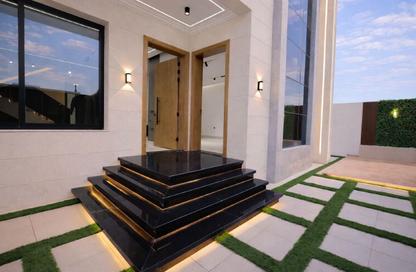 Villa - 5 - 7 for sale in Al Zaheya Gardens - Al Zahya - Ajman