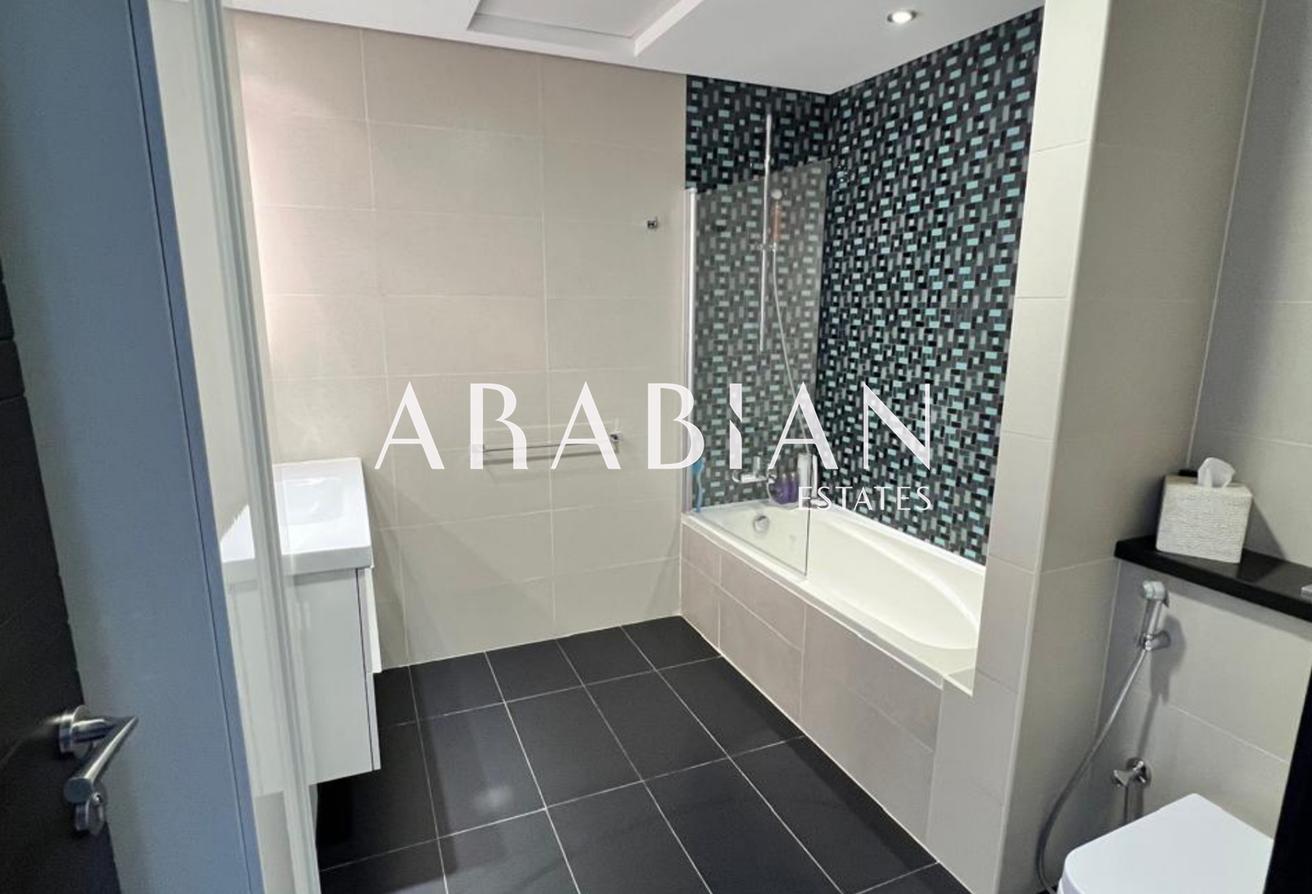 Fully Renovated | Fully Furnished | Marina View photo 18