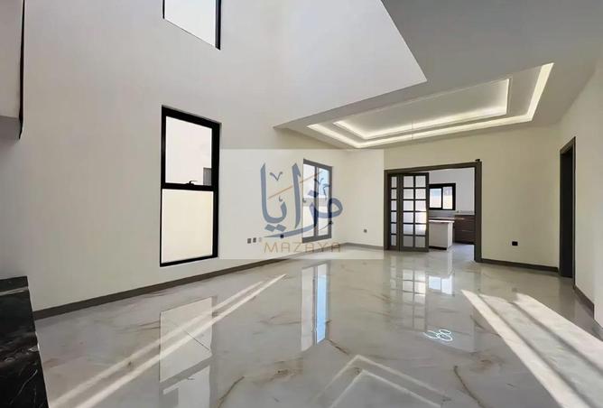 79402321 - Property Image 3