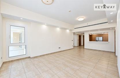 Apartment - 2 - 4 for rent in Marina Residences 3 - Marina Residences - Palm Jumeirah - Dubai