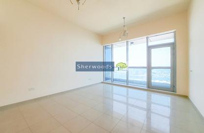 Apartment - 2 - 3 for rent in Julphar Residential Tower - Julphar Towers - Al Nakheel - Ras Al Khaimah