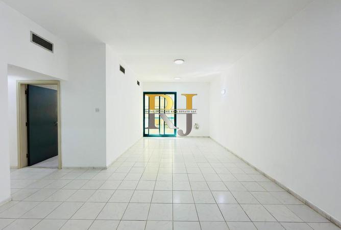 82387893 - Property Image 3