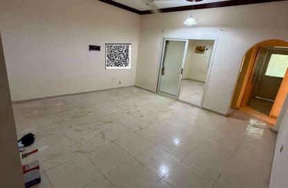 Apartment - 1 Bedroom - 1 Bathroom for rent in Qasimia 10 building - Al Mahatta - Al Qasimia - Sharjah