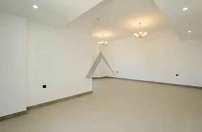 شقة - 2 غرف نوم - 3 حمامات للايجار في مساكن أواسيس فيستا - الضاحية 13 - قرية جميرا الدائرية - دبي