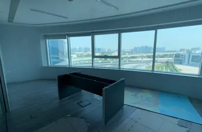 Office Space - Studio - 1 Bathroom for rent in Al Karama - Bur Dubai - Dubai