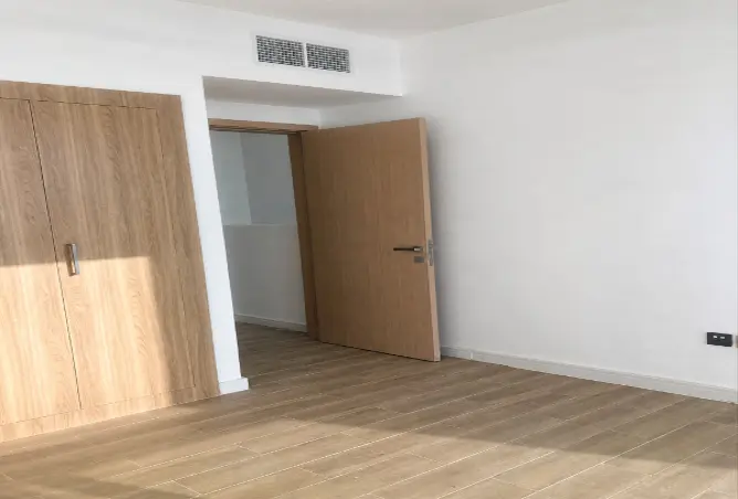 152369024 - Property Image 2