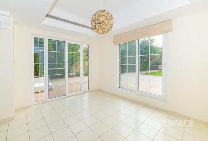 70284976 - Property Image 3