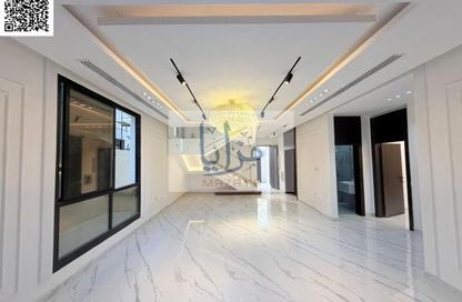 Villa - 4 - 6 for sale in Al Helio 1 - Al Helio - Ajman Villa - 4 - 6 for sale in Al Helio 1 - Al Helio - Ajman