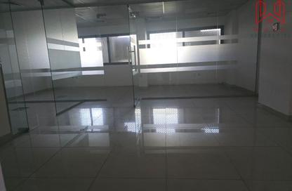 Shop - Studio - 1 for rent in Port Saeed Building - Port Saeed - Deira - Dubai