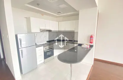 Apartment - 1 Bathroom for rent in Binghatti Pearls - Dubai Silicon Oasis - Dubai