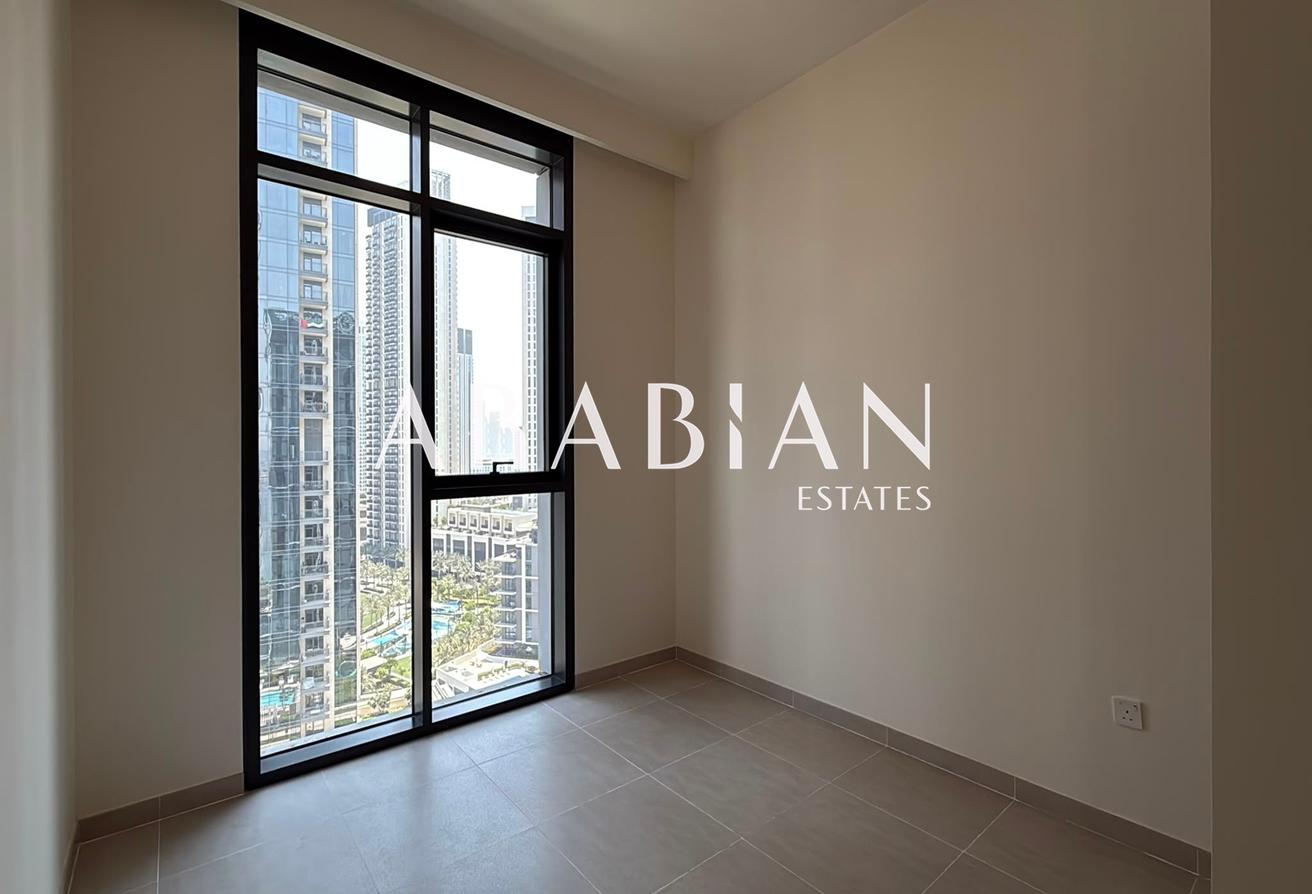 High-Floor 2BR Apartment | Community View | Vacant photo 8