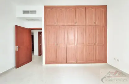 Apartment - 2 Bedrooms - 2 Bathrooms for rent in Street 64 - Al Nahda - Sharjah