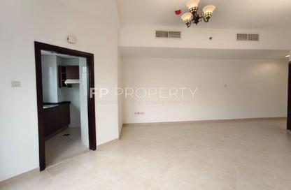 Apartment - Studio - 1 Bathroom for rent in Al Shafar Tower 2 - Al Shafar Tower - Barsha Heights (Tecom) - Dubai Apartment - Studio - 1 Bathroom for rent in Al Shafar Tower 2 - Al Shafar Tower - Barsha Heights (Tecom) - Dubai