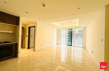 Apartment - 1 Bedroom - 2 Bathrooms for rent in Palace Beach Residence Tower 2 - Palace Beach Residence - EMAAR Beachfront - Dubai Harbour - Dubai