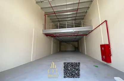 مستودع - استوديو - 1 حمام للايجار في الجرف الصناعية 2 - الجرف الصناعية - عجمان