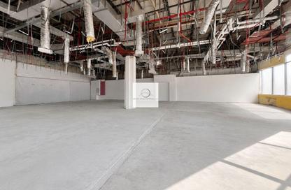 Retail - Studio for rent in Al Wasl Center - Sheikh Zayed Road - Dubai