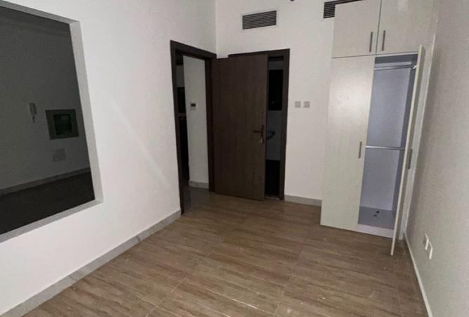 128360211 - Property Image 2
