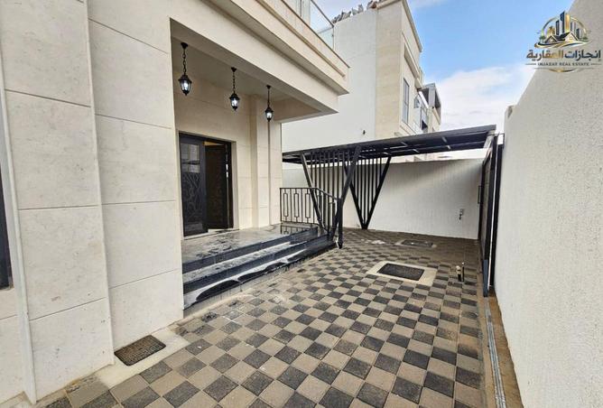 72306515 - Property Image 3