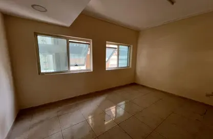 Apartment - 1 Bedroom - 1 Bathroom for rent in Al Mahatta - Al Qasimia - Sharjah