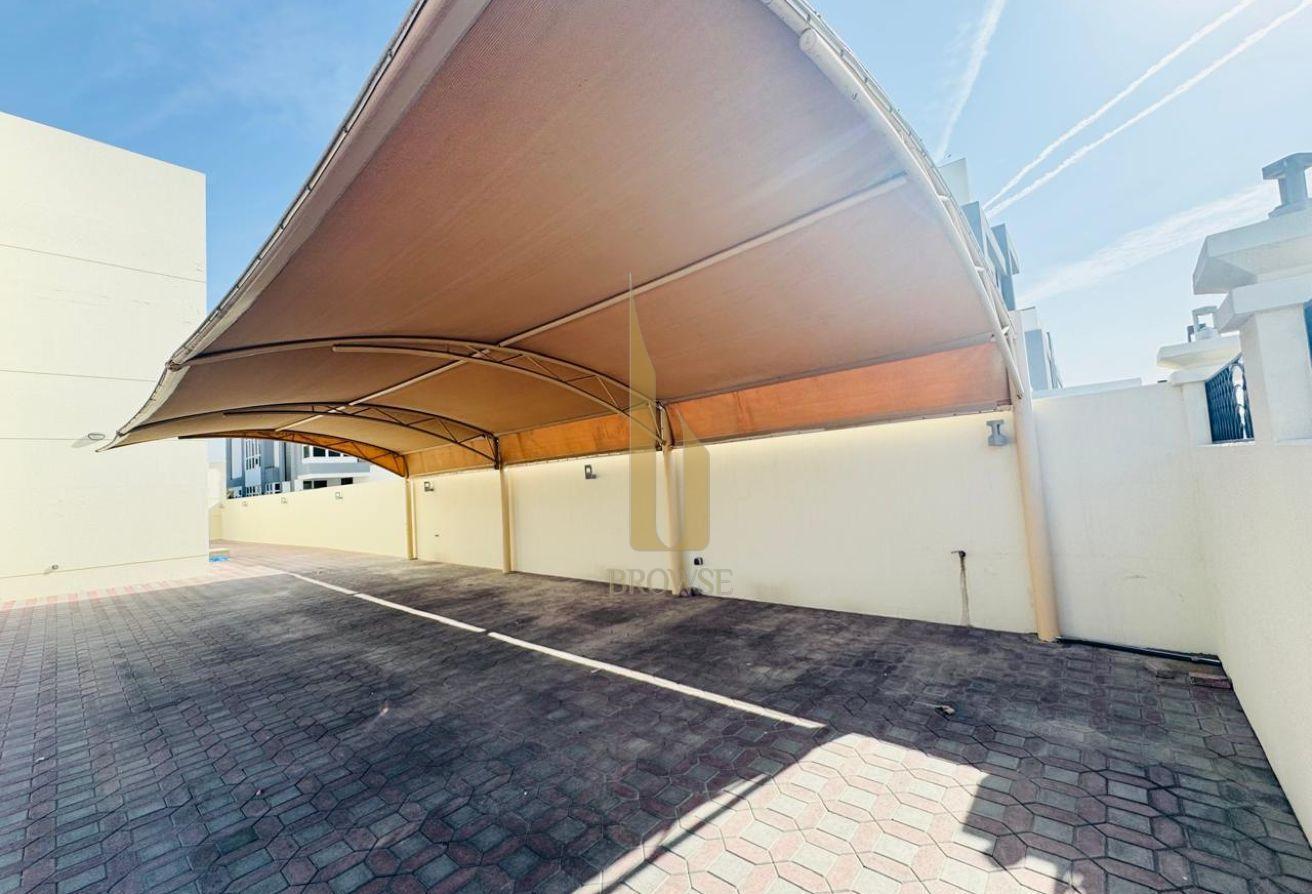 Independent Villa l Majilis + 5BR + Service Block photo 23