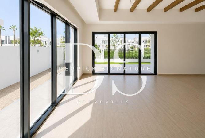 128829306 - Property Image 2