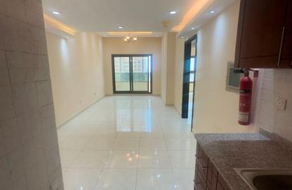 Apartment - 1 Bedroom - 2 Bathrooms for rent in Emirates City - Ajman Apartment - 1 Bedroom - 2 Bathrooms for rent in Emirates City - Ajman