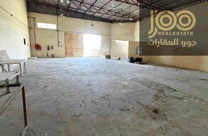 Warehouse - Studio - 1 for rent in Umm Al Thuoob - Umm Al Quwain