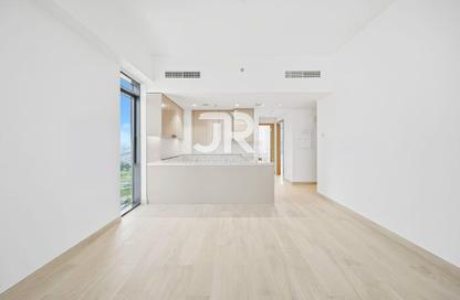 Apartment - 2 Bedrooms - 2 Bathrooms for sale in Azizi Riviera Beachfront Tower A - Azizi Riviera Beachfront - Azizi Riviera - Meydan One - Meydan - Dubai