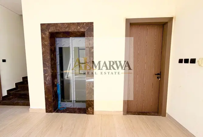 155567822 - Property Image 3