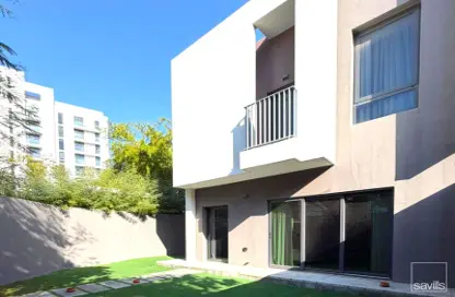 Townhouse - 3 Bedrooms - 4 Bathrooms for sale in Sarab 2 - Aljada - Sharjah