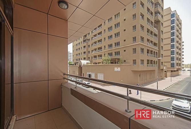 Spacious Layout | Private Balcony | Closed Kitchen photo 3