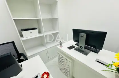مكتب - غرفة نوم - 1 حمام للايجار في ريم ريزدنسي - الكرامة - دبي