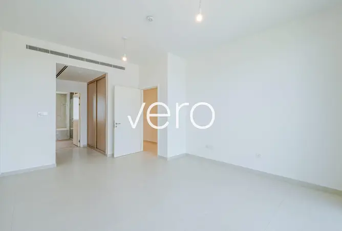 145984142 - Property Image 2