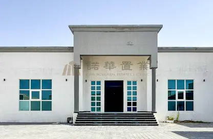 Villa - 3 Bedrooms - 4 Bathrooms for rent in Al Aweer 1 - Al Aweer - Dubai