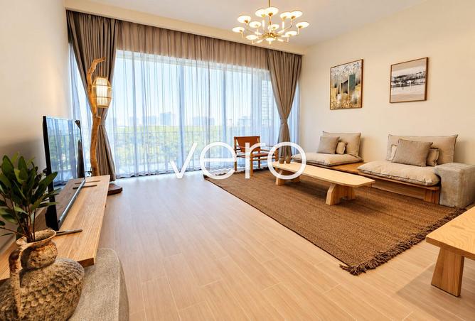 Stylish | Beach Access | Ready To Move