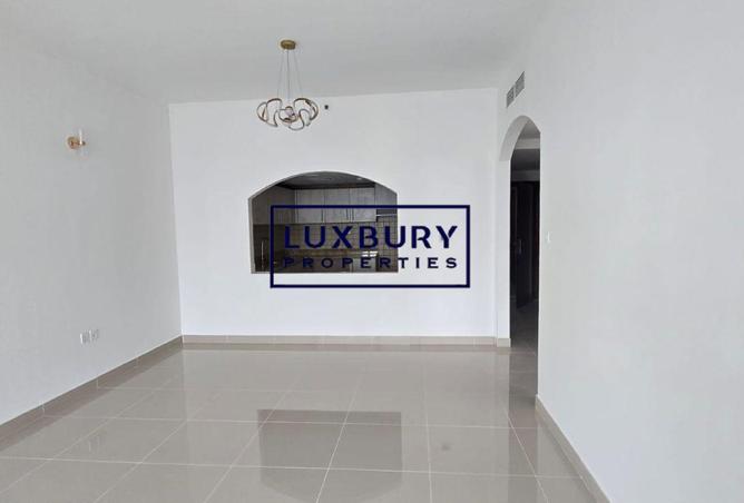 118601701 - Property Image 2
