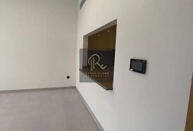 106402624 - Property Image 2