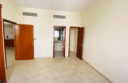 شقة - غرفة نوم - 2 حمامات للايجار في نورتون كورت 2 - قاعة نورتون - موتور سيتي - دبي شقة - غرفة نوم - 2 حمامات للايجار في نورتون كورت 2 - قاعة نورتون - موتور سيتي - دبي