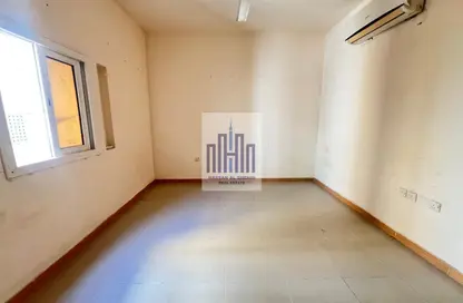 Apartment - 1 Bedroom - 1 Bathroom for rent in Fire Station Road - Muwaileh - Sharjah