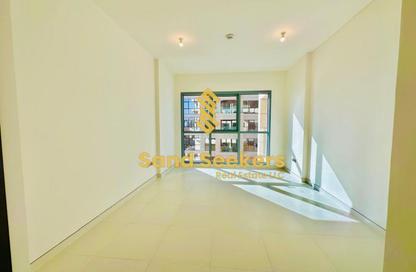 Apartment - 3 Bedrooms - 4 Bathrooms for rent in Luluat Al Raha - Al Raha Beach - Abu Dhabi