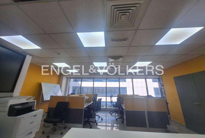 69103070 - Property Main Image