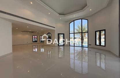 Villa - 4 - 5 for rent in Garden Homes Frond B - Garden Homes - Palm Jumeirah - Dubai